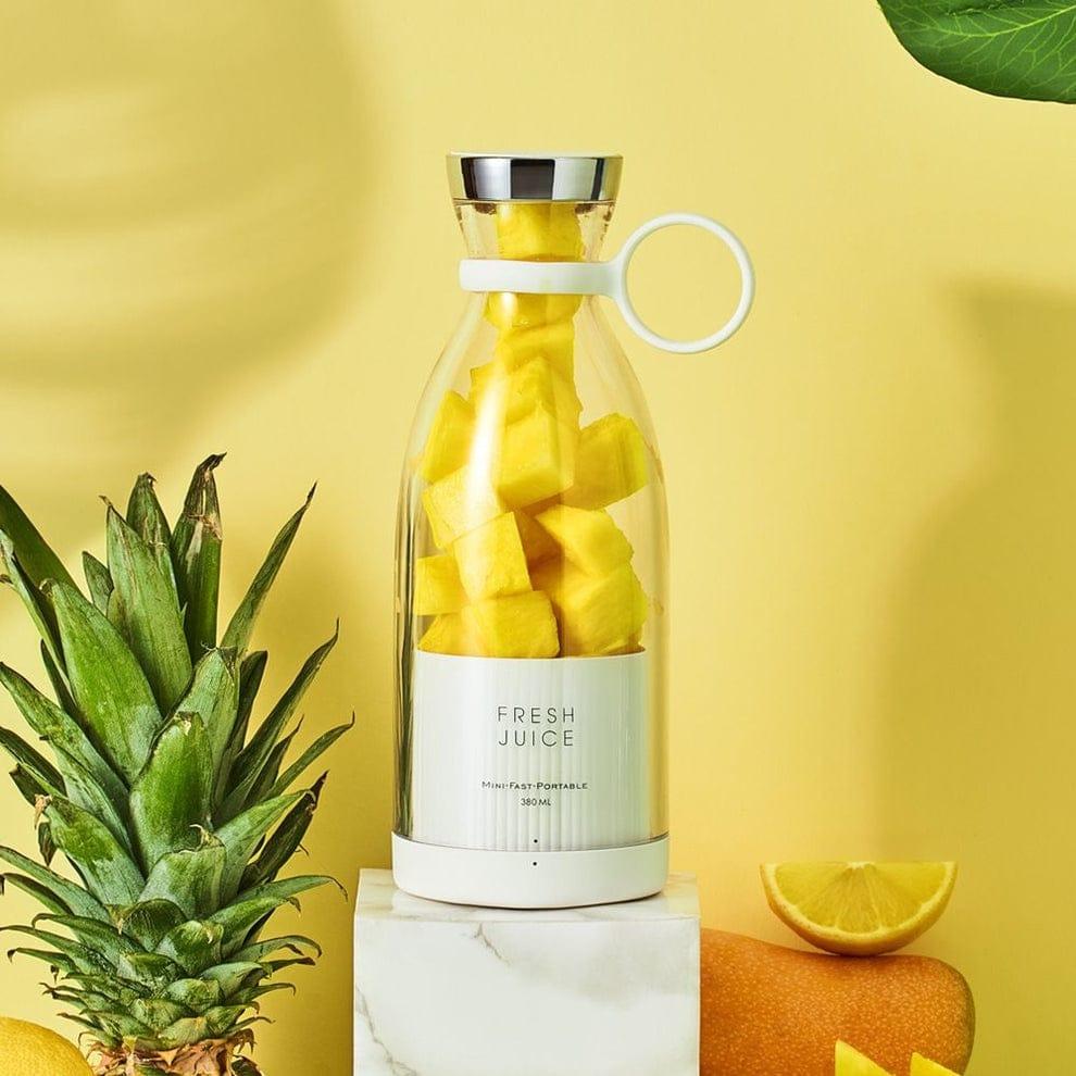 Traverl Portable Mini Juice Blender™ | USB Rechargeable Mixer Juicer for Outdoor